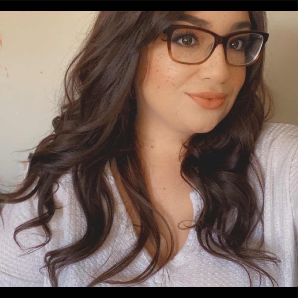 Meet your Posher, Michelle